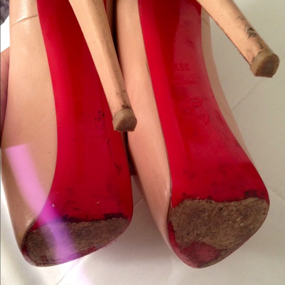 Christian louboutin tan 35.5 (5 1/2) - Picture 4 of 4