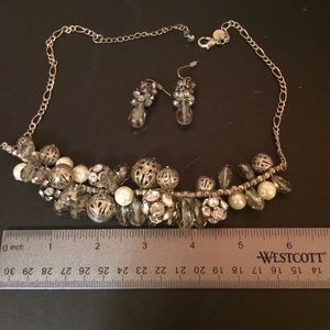 Fun Silver Tone Bauble Necklace and Earrings