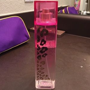 Very sexy perfume