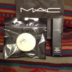 NEW Mac Foundation & Sponge