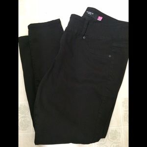 torrid black jeggings ❤️