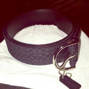 NWOT Black Leather Coach Belt