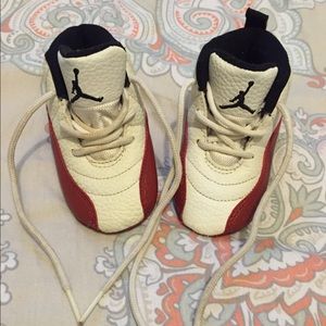 BABY JORDANS SIZE 4c