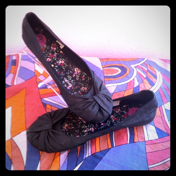 Rocket Dog Shoes - 🚀K9 by Rocket Dog Mirra Black Flats🚀