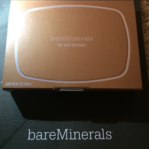 Neutral bare minerals eyeshadow palette