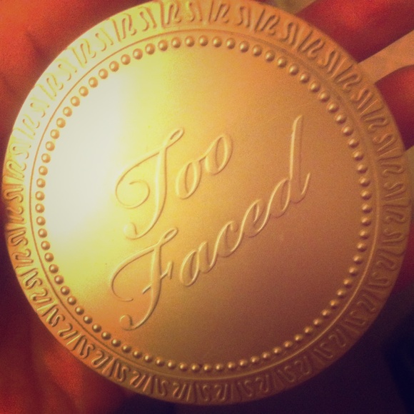 Too Faced Soleil Matte Bronzer