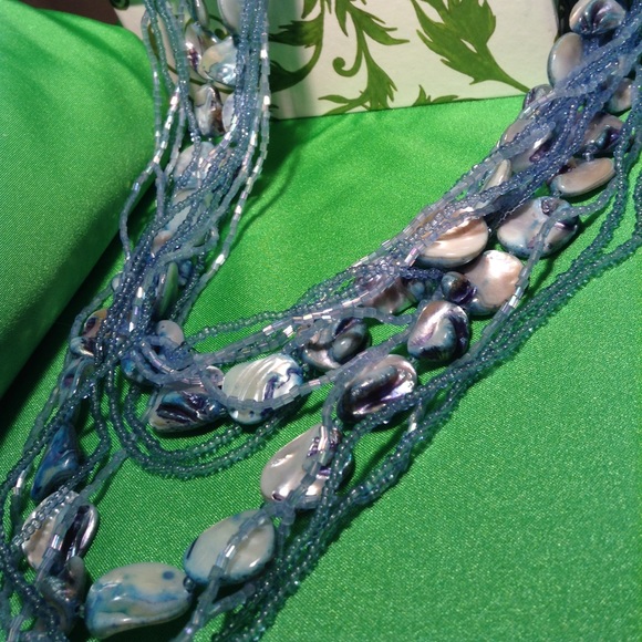 Blue Oyster beaded strand statement necklace - Picture 1 of 3