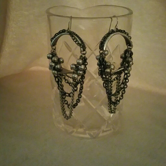 Gunmetal silver earrings