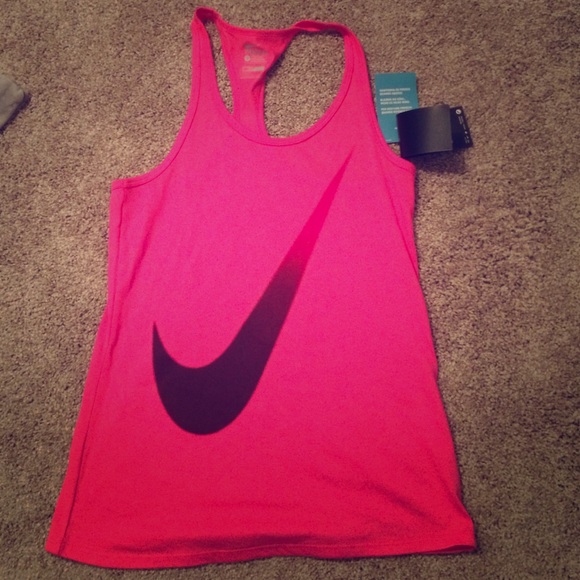 Bright Pink Workout Nike Tanktop