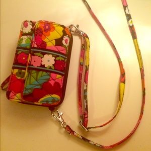Vera Bradley Carry It All Wristlet