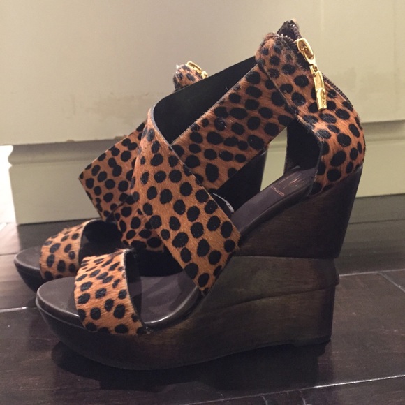 DVF Opal Wedges - Picture 2 of 4