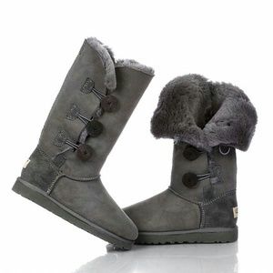 Uggs boots