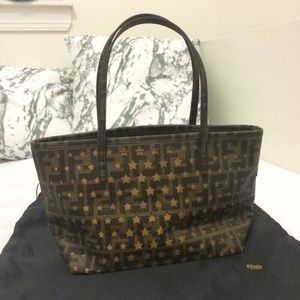 Star fendi tote