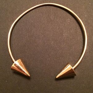 Gold bracelet
