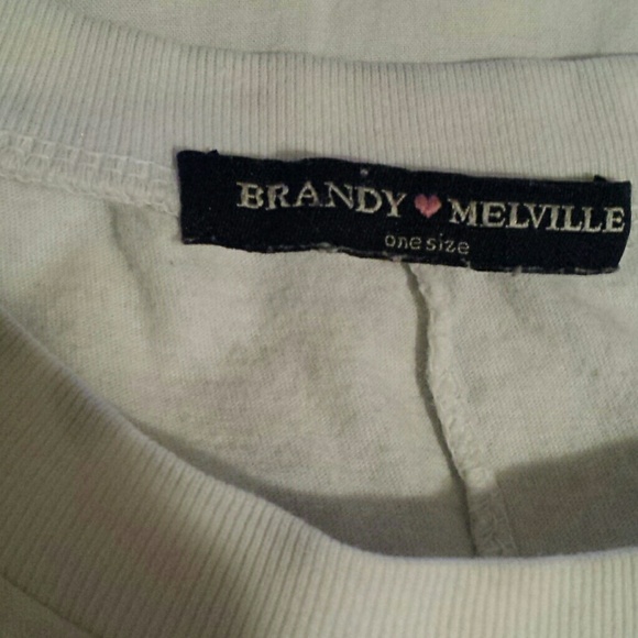 Brandy Melville LA Crop Tee - Picture 2 of 2