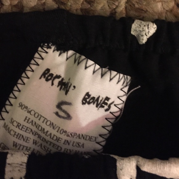 Rockin Bones inverted cross leggings - Picture 3 of 3