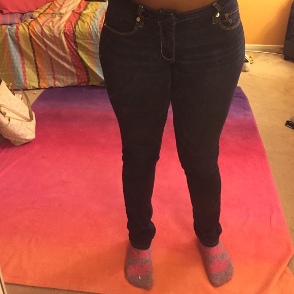 Dark wash skinny jeans