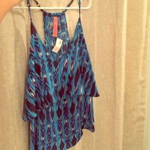 Eight sixty top! Size small. Paid $84 asking $30