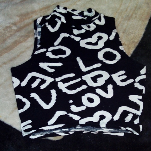 Crop top