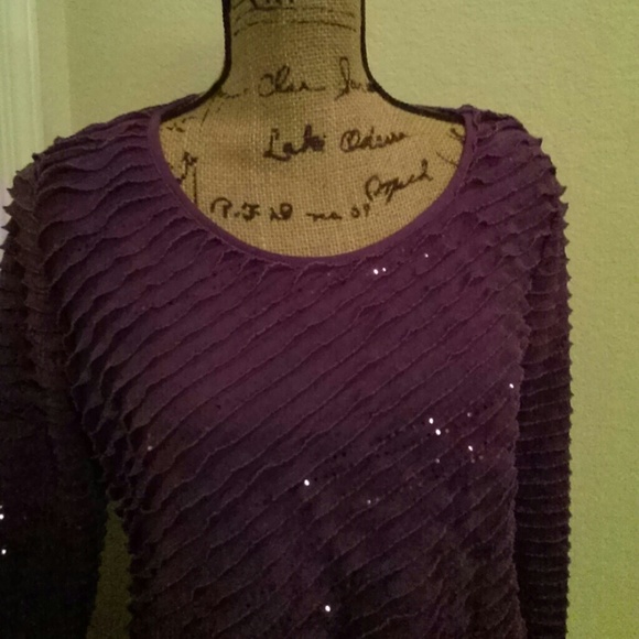 Blouse - Picture 2 of 4