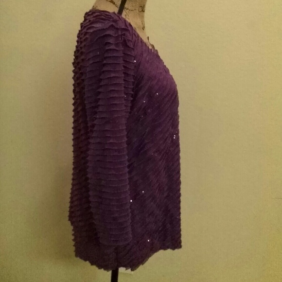 Blouse - Picture 4 of 4