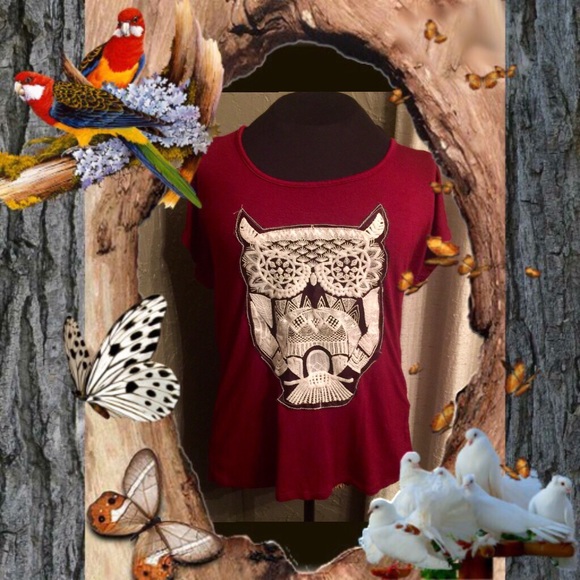Free Kisses crochet owl high-low shirt - Picture 1 of 4