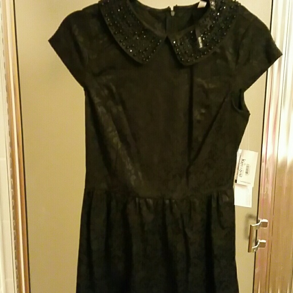 Dress - Picture 2 of 4