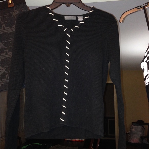 Relativity Petite Black and Tan sweater PM