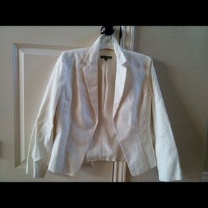 Ann Taylor ivory linen blazer