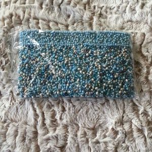 Beaded cluch