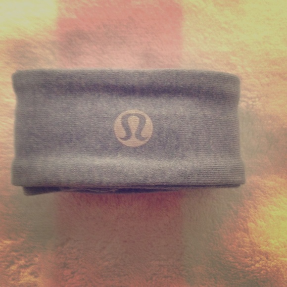 Lululemon grey headband
