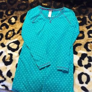 Soft cotton/polyester nightie by Joe Boxer