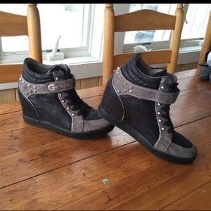 G by guess heeled booties