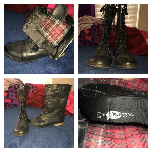 Combat boots