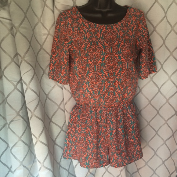 Romper shorts NWOT - Picture 1 of 3