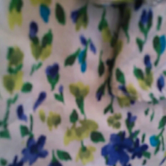 Floral mini like new! - Picture 2 of 4