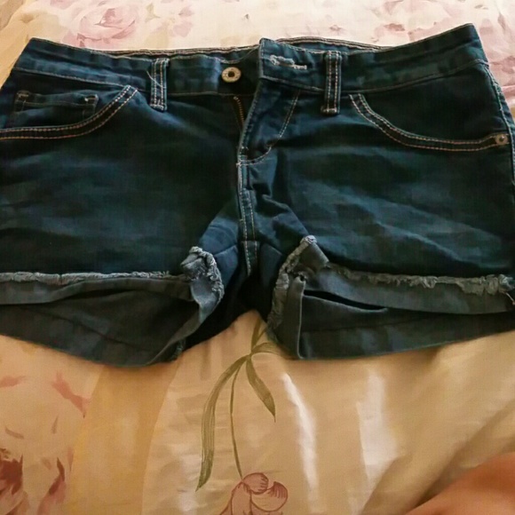 Levi Short Shorts
