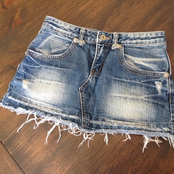 Jean mini skirt