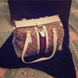 Gucci.Handbag