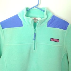 Vineyard Vines fleece shep shirt, size M