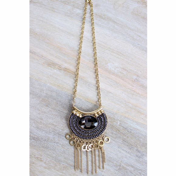 Naya Gold Crystal Pendant Necklace - Picture 2 of 3