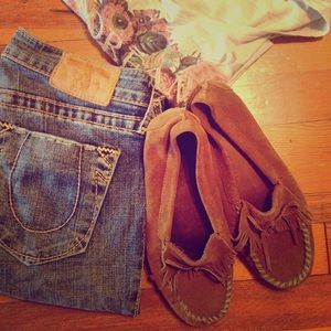 Minnetonka Tan Mocks