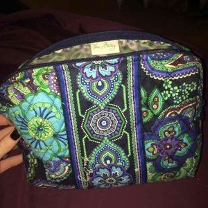 Vera bradley makeup bag