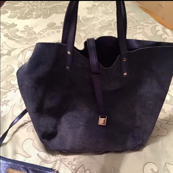 💯% authentic reduced gorgeous 9.5 in Tiffany tote