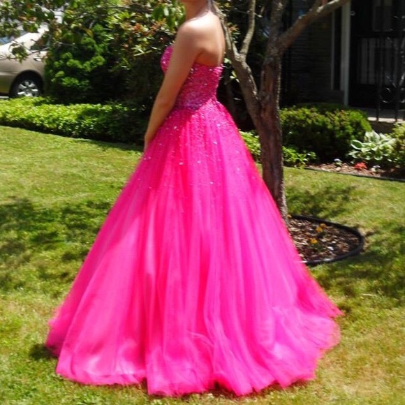 Prom Dress - Picture 3 of 4
