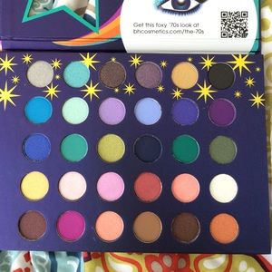 Brand new eyeshadow palette