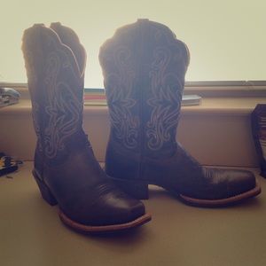 ARIAT LEGEND BOOTS
