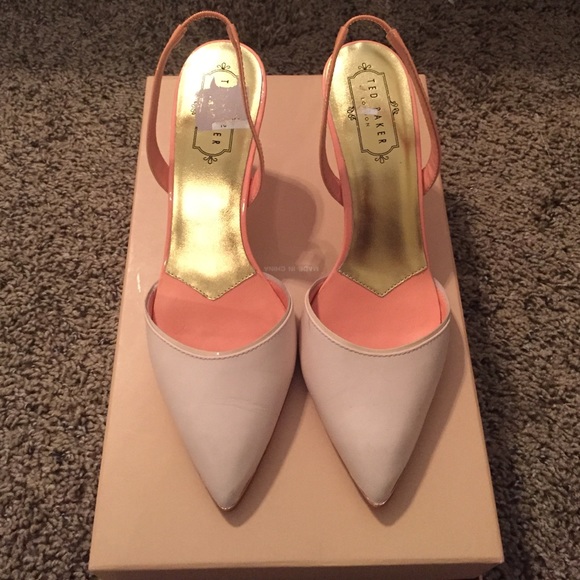 Ted Baker Pointed Toe Heels Size 7.5