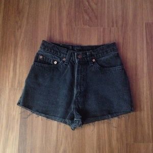 SALE!! Black Vintage levis cutoffs
