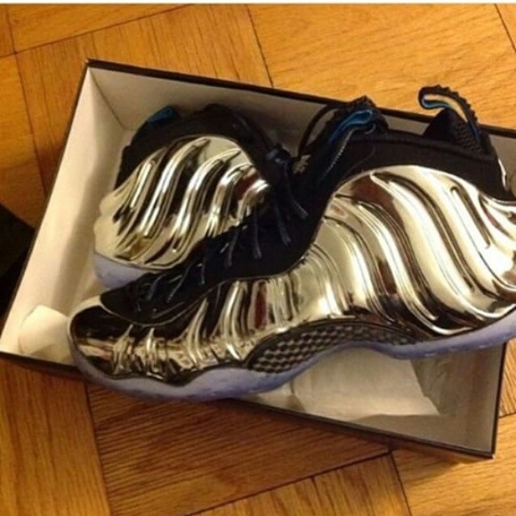 Mirror foams